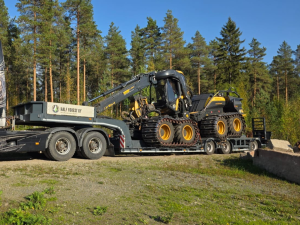 NC Engineering 3-aksilainen metsäkonelavetti