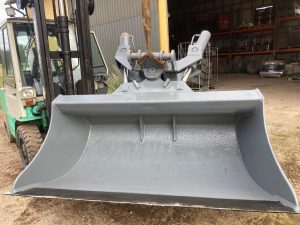 Kallistuva luiskakauha 2500mm NTP10, Bäcklund